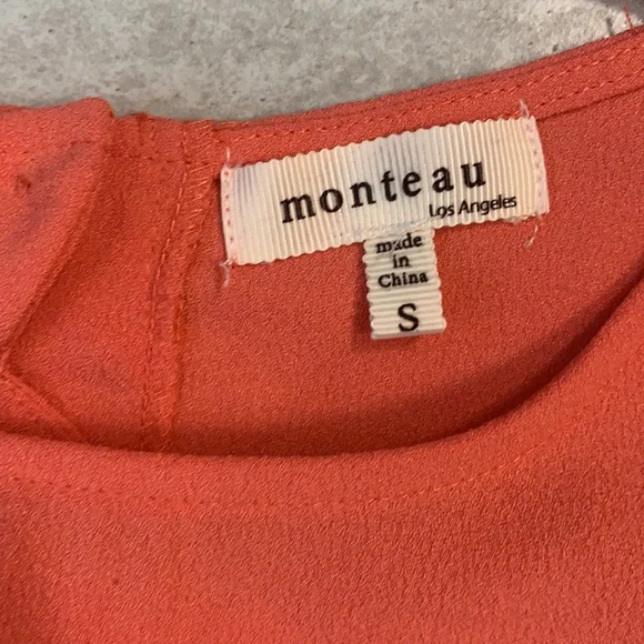 Scalloped Romper - Picture 3 of 4